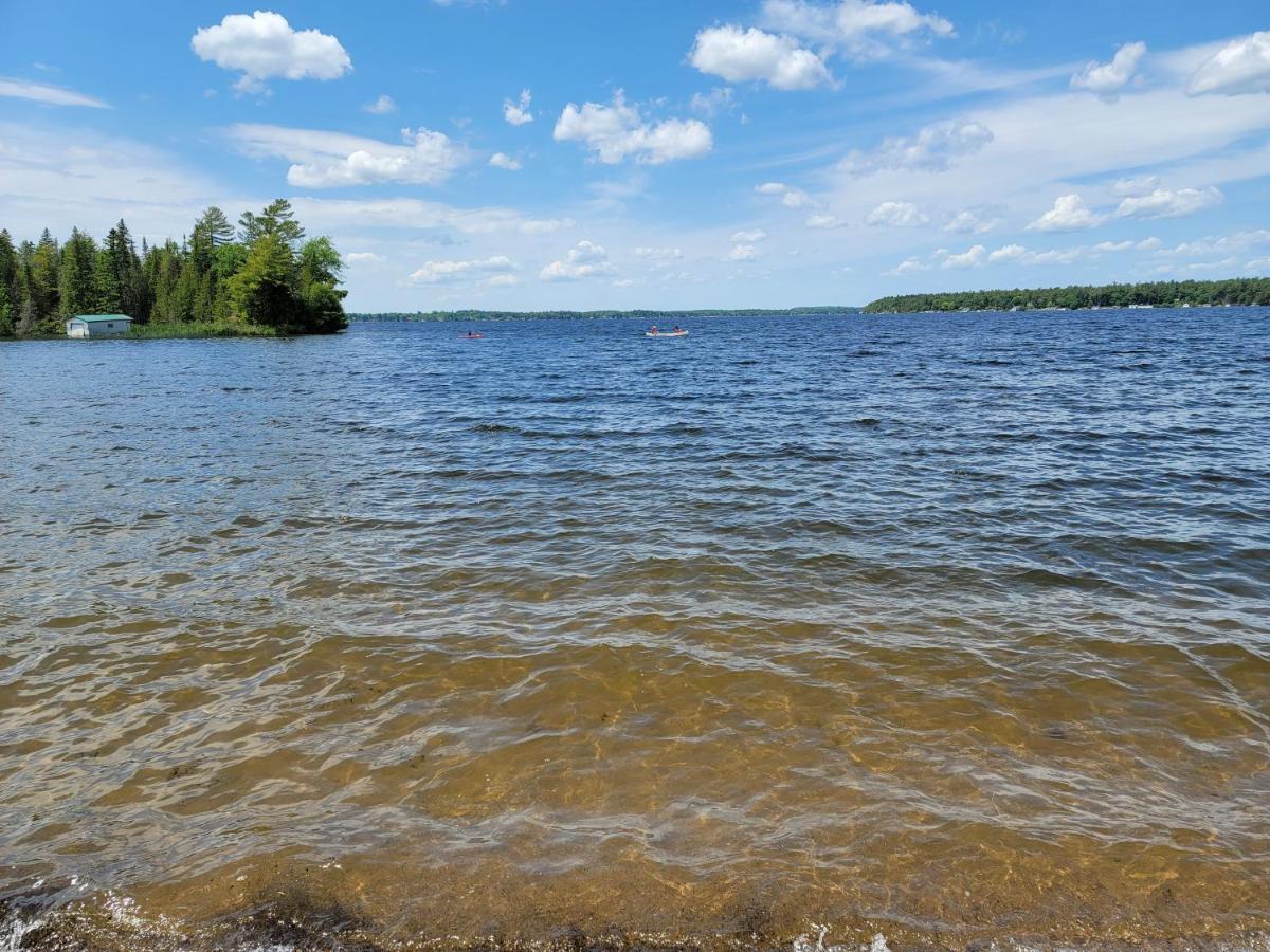 Fun Place With A Sandy Beach For Swimming, Boating, And Fishing, Featuring 3 Available Cabins Fenelon Falls Exterior foto